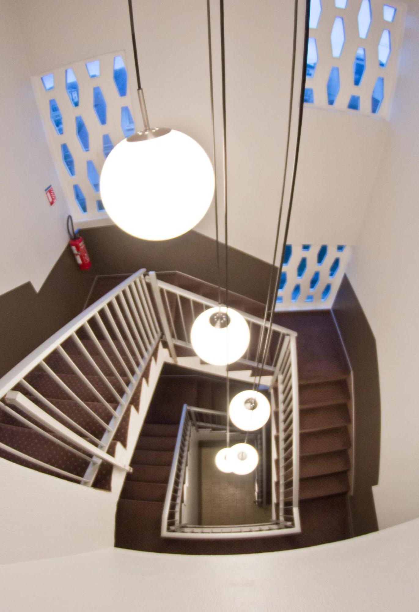 The Originals City, Hôtel Dau Ly, Lyon Est  Bron Extérieur photo