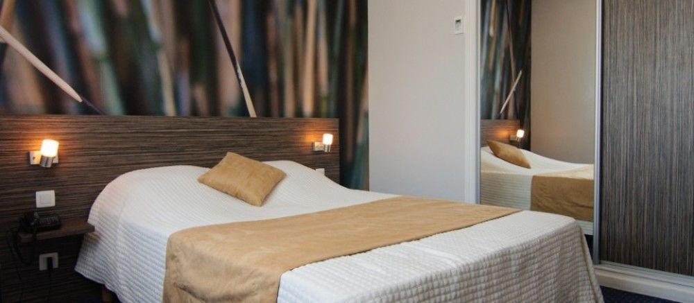 The Originals City, Hôtel Dau Ly, Lyon Est  Bron Extérieur photo
